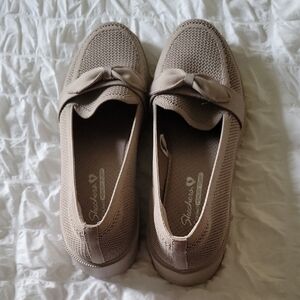 Skechers Women's Tan Flats with Bow